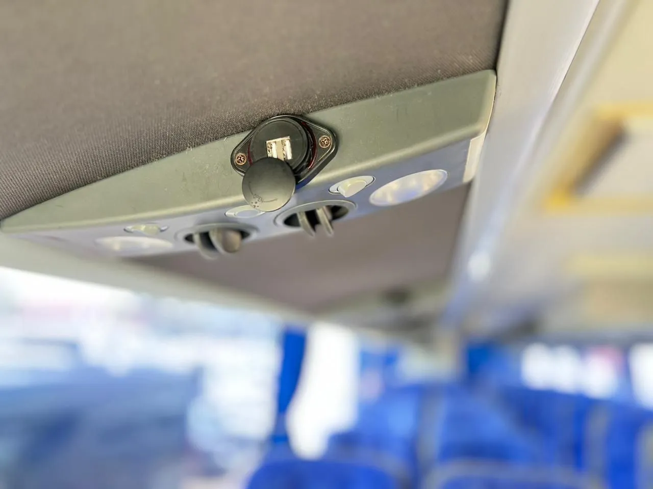 Autobús - 48 y 50 Pasajeros - Imagen 4